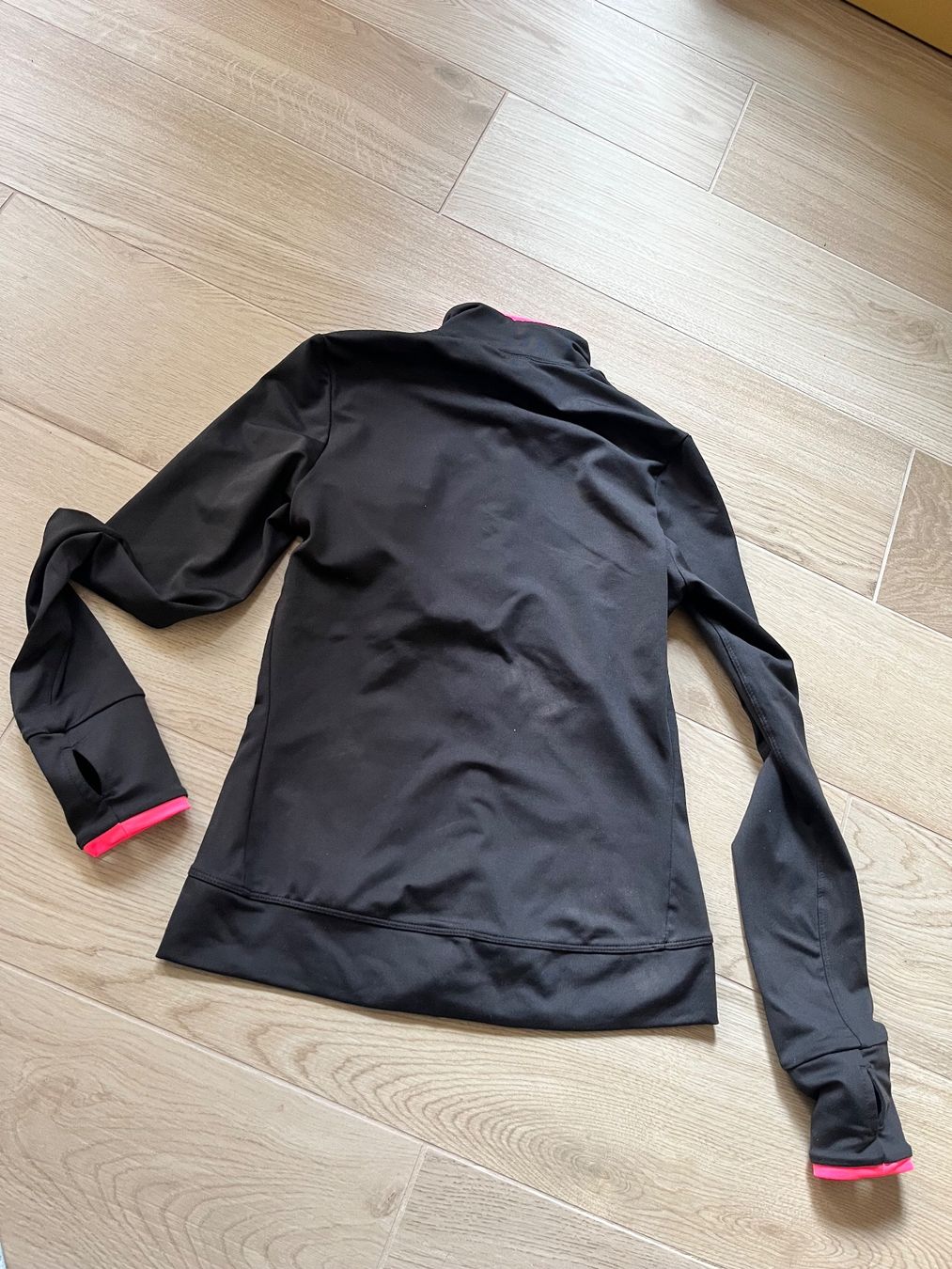 Decathlon Maglioni & Felpe: Schwarzer Reißverschluss Pullover / Weste, S von Decathlon – Nuovo (secondo la descrizione) da Lugano venduto da sweetyd84 2