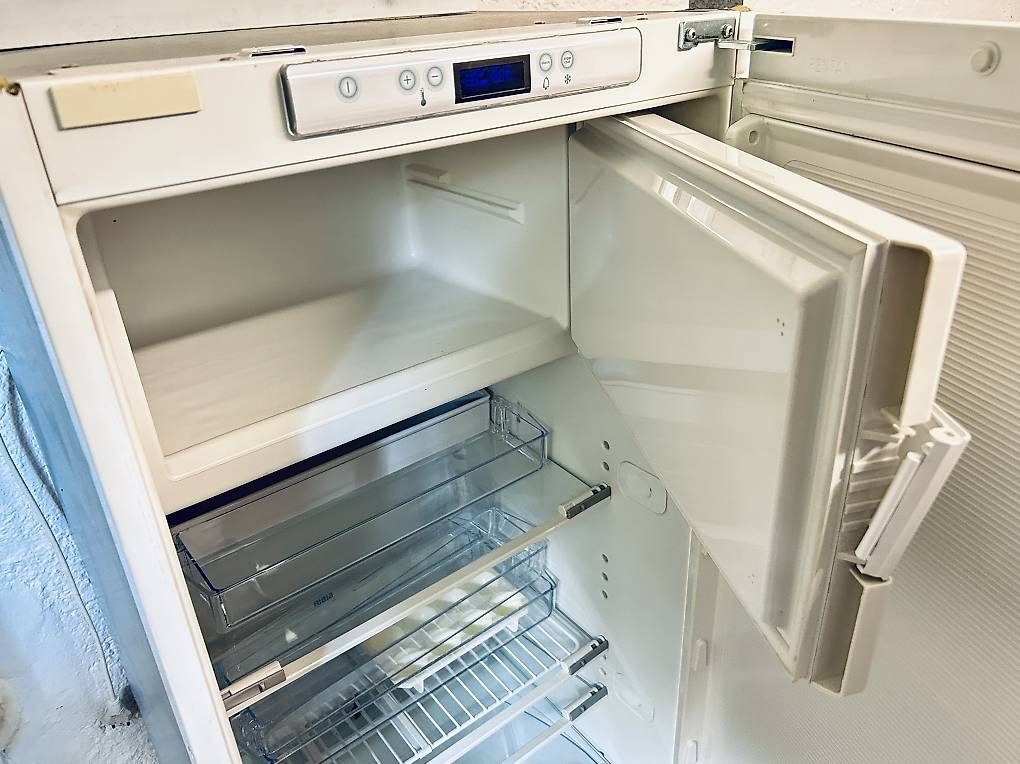 Frigoriferi: Kühlschrank SIBIR EK1012-E – Usato da Nidau venduto da M_Reinhard 1