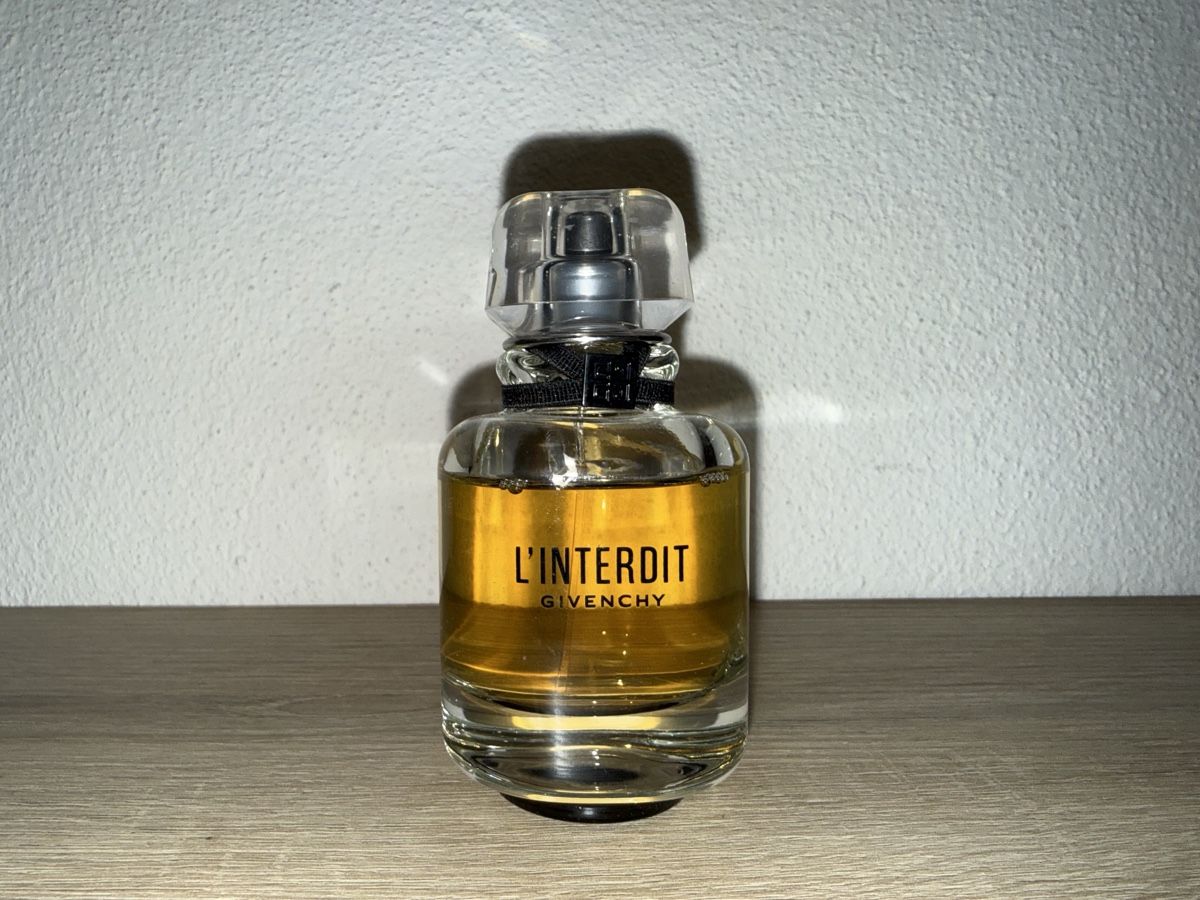 Givenchy Profumi & Eau de Toilette: Givenchy L'Interdit EDP 50ml – Usato da Uster venduto da ren_klk8
