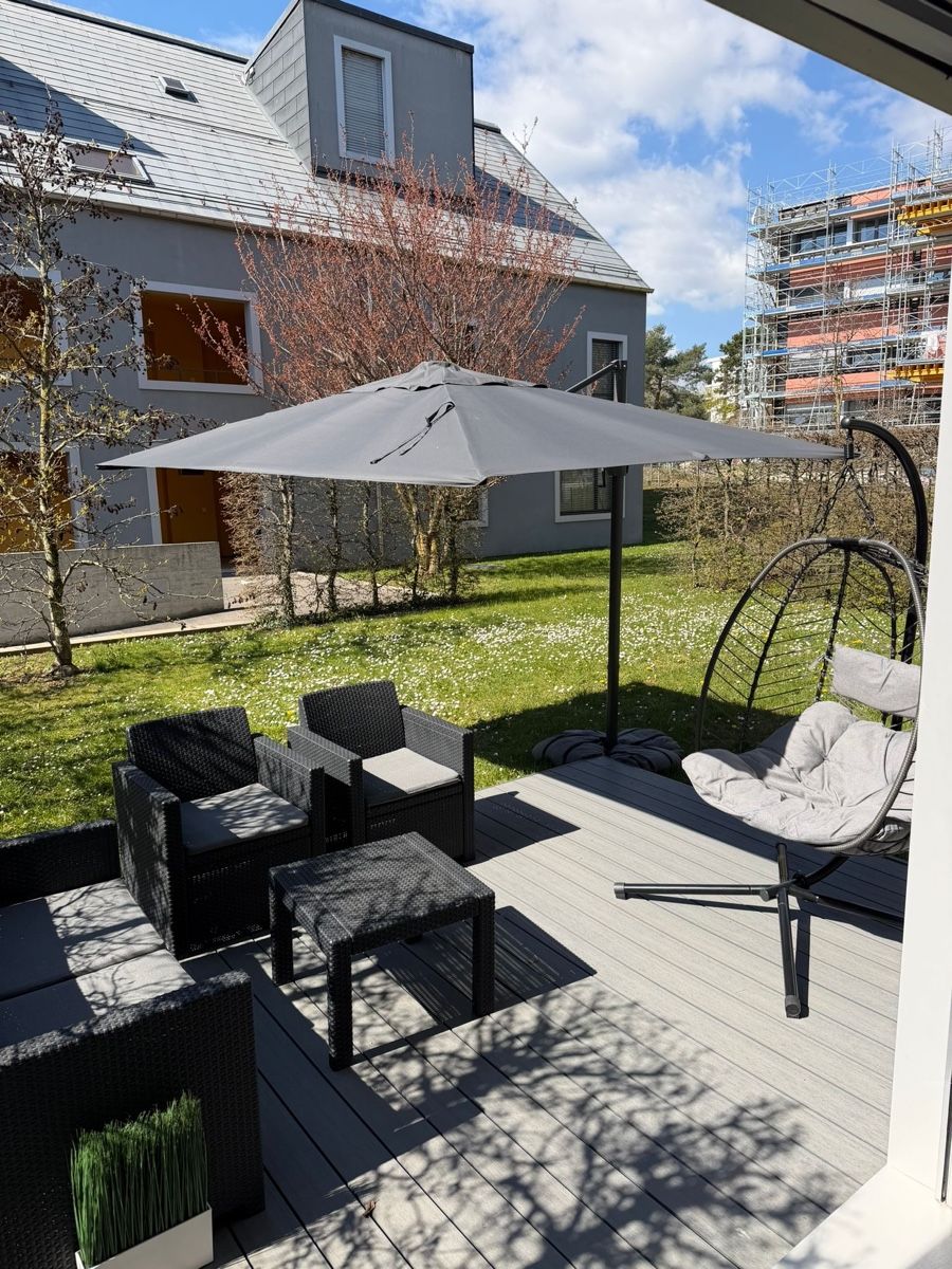 Revêtements de sol: 29 Lames de terrasse  – D'occasion à Gland par fat_s26z
