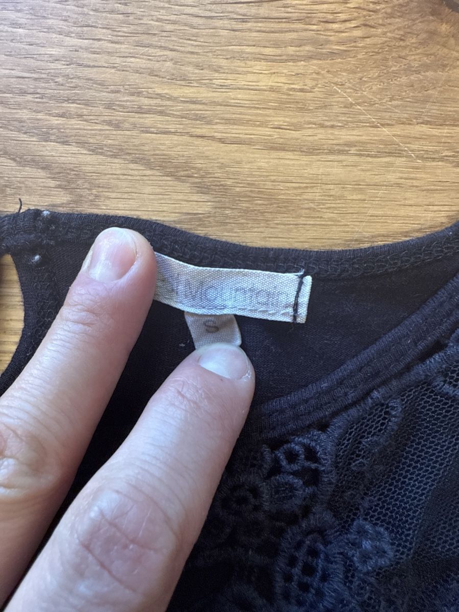 Tops: Damen Top mit Spitze Gr. S – D'occasion à Rohr b. Olten par -FaLu- 1