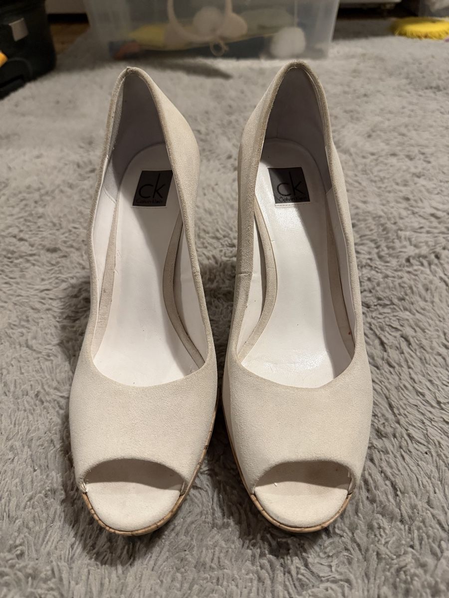 Calvin Klein Scarpe da donna: Calvin Klein Cork Heels, size 41Cream Colour, Spring – Nuovo (secondo la descrizione) da Bursinel venduto da maya_78 3