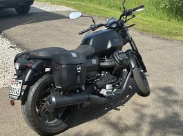 Moto Guzzi V7 Stone 850cc