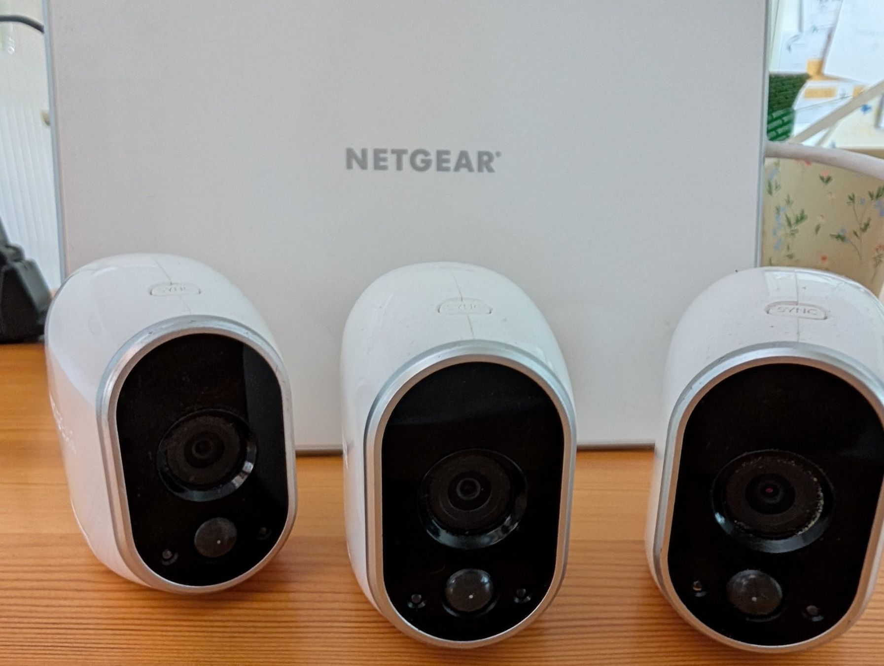 Fotocamera: Überwachungskamera Arlo – Usato da Grossaffoltern venduto da Nadll