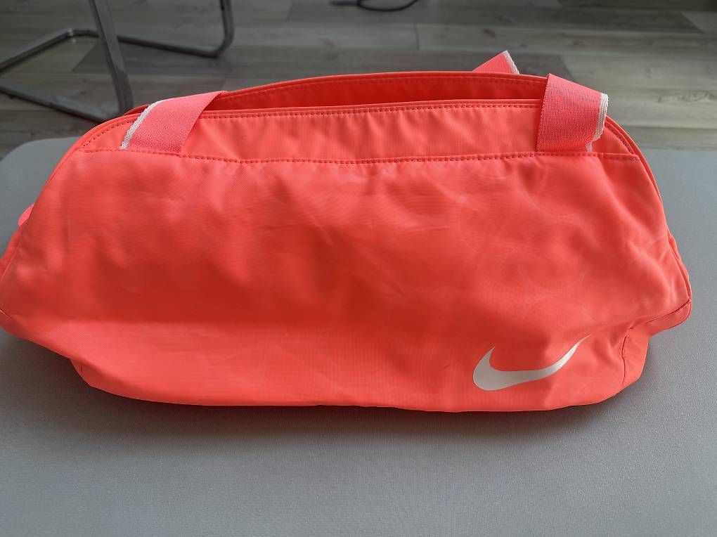 Taschen: Fitness Tasche – Gebraucht aus Niederlenz von Anita0113
