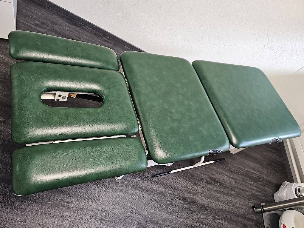 Sedie a sdraio: Massagebett – Usato da Neuenegg venduto da mak_rq67 1