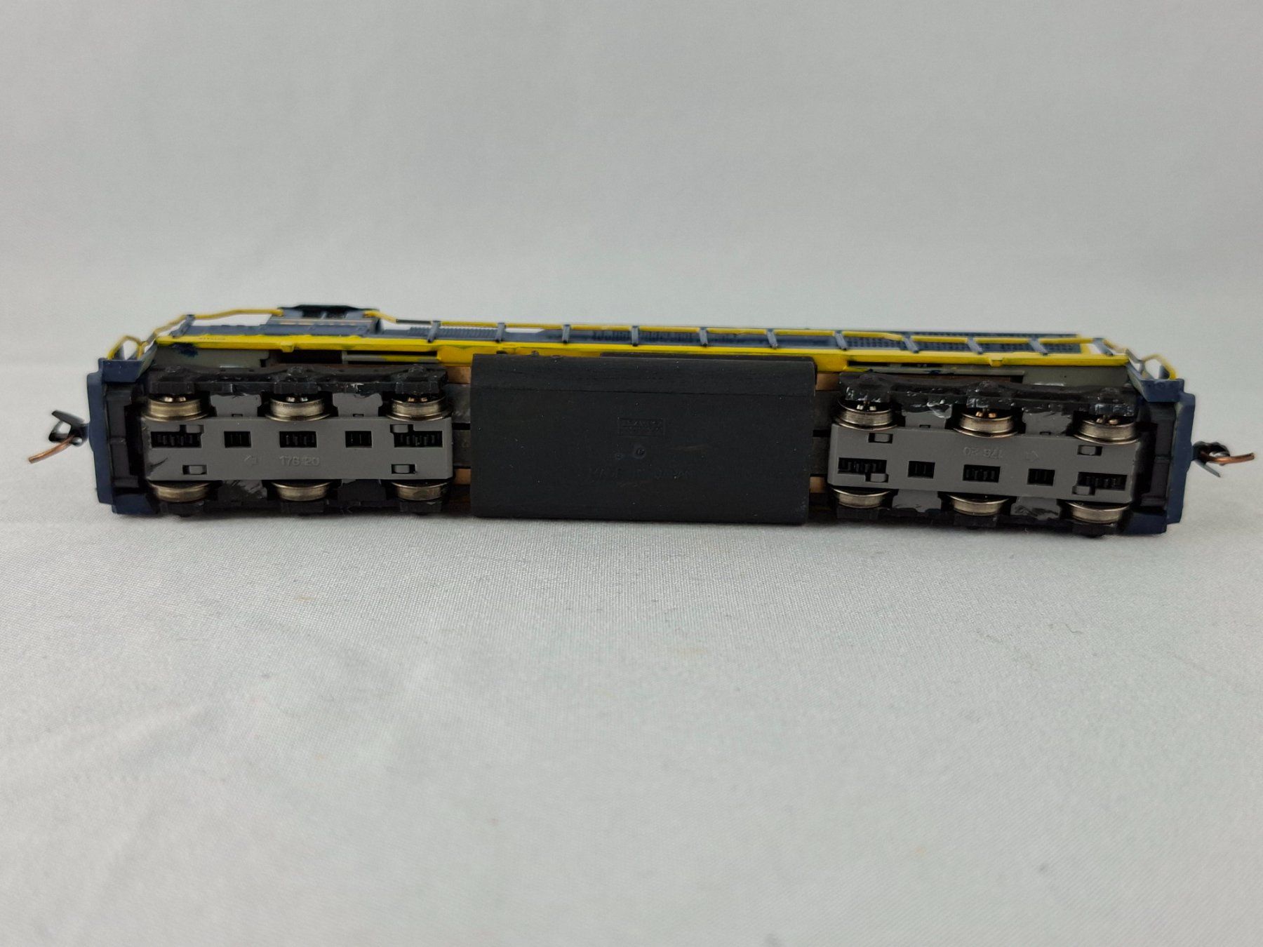 Modellini di ferrovie: Kato Santa Fe SD40-2 (DL) – Usato da Birr venduto da waruco 4