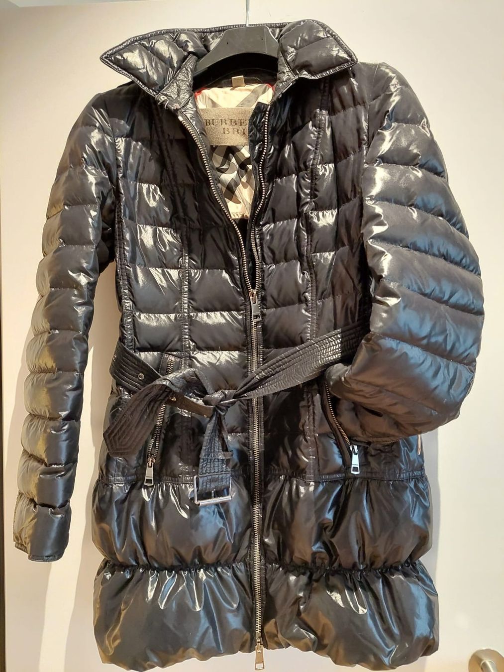 Burberry Mäntel: Manteau doudoune Burberry – Gebraucht aus La Tour-de-Peilz von DressingEKL