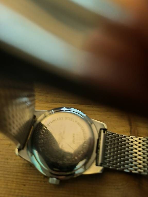 Uhren: Tissot Uhr – Gebraucht aus Schaffhausen von Airsue 1