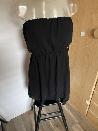 Cocktail/Partykleid schwarz Grösse S