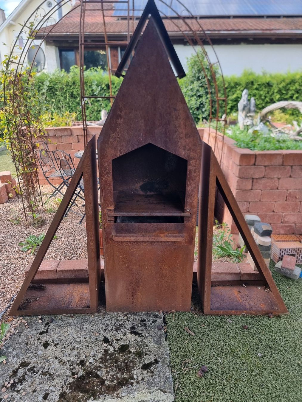 Griglie: Grill Corten Stahl – Usato da Zürich venduto da Dekohug