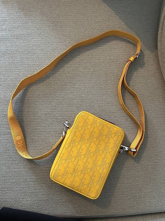 Borse da donna: Christian Dior Crossbody bag - geld mit Monogram – Usato da Birmensdorf ZH venduto da gigimaya