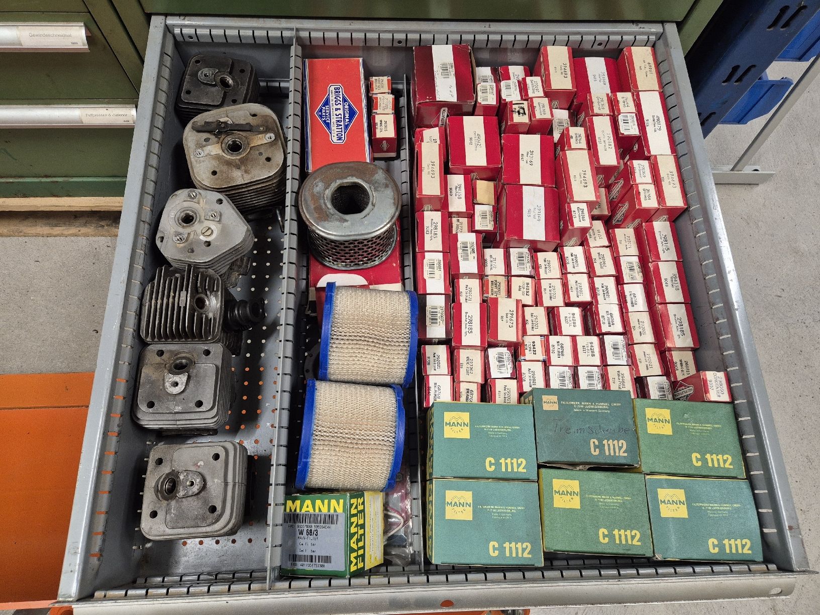 Metall- & Schlosserei Sonstiges: Posten Ersatzteile Briggs & Stratton – Defekt aus Hitzkirch von VintageForst