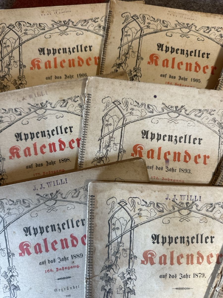 Calendari: Antike Appenzeller Kalender – Usato da Baar venduto da Hillsboro 3