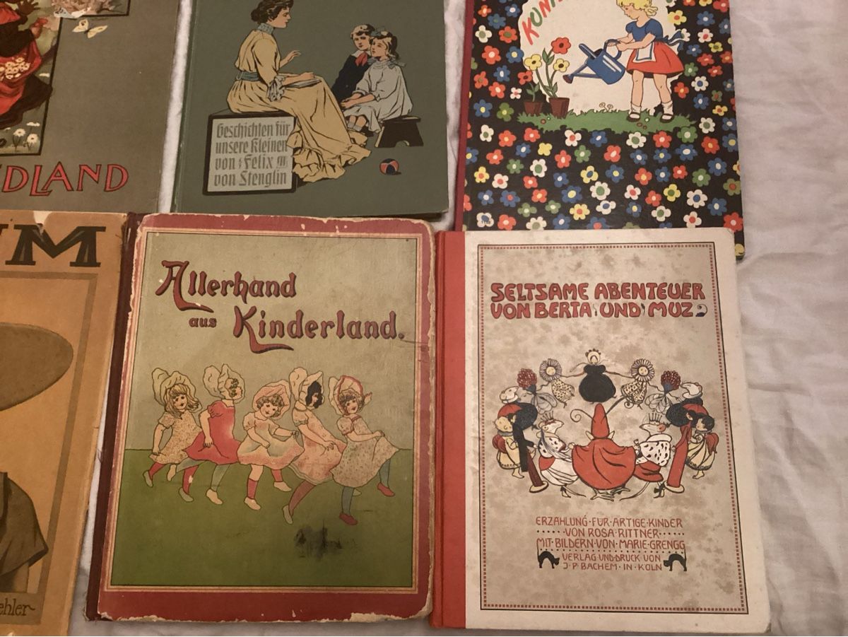 Livres: 8 ANTIKE KINDER BÜCHER – D'occasion à Münchenstein par NoSu98 2