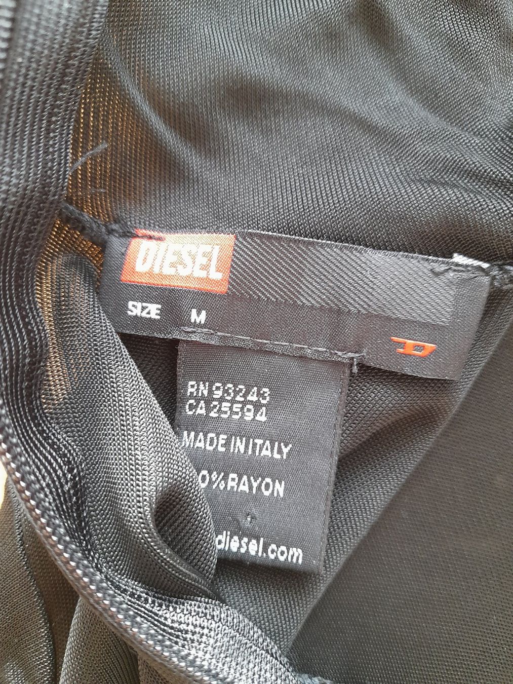 Diesel Vestiti: Diesel Kleid wunderschön, Rayon S schwarz – Usato da Leuggelbach venduto da schmetterlings-fee 5