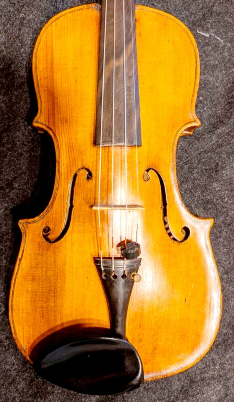 Strumenti musicali: Alte Violine Hopf ? – Difettoso da Zürich venduto da Philotimo