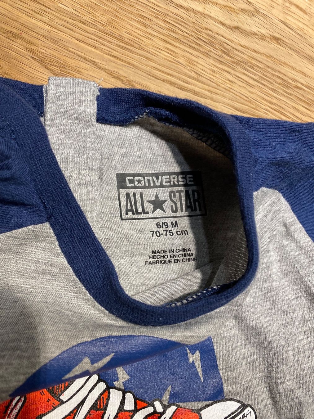 Hemden, Tops & T-Shirts: Baby T-Shirt Converse 6-9M – Neu (gemäss Beschreibung) aus Trachslau von M_Schmid81 2