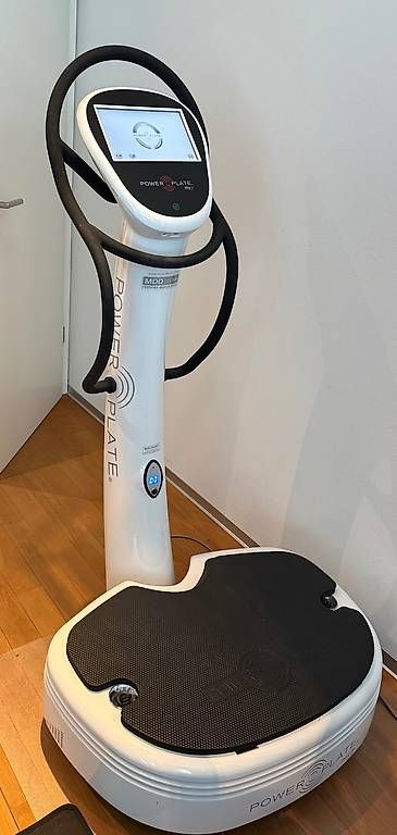 Power Plate Hometrainer: PowerPlate My7 – Usato da Hinteregg venduto da lor_9wdf
