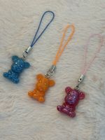 Lot de pendentifs ours en résine état neuf colorés