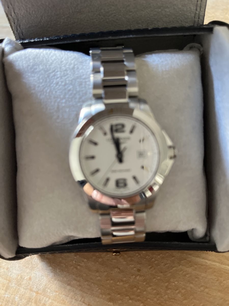 Longines Uhren: Wunderschöne  neue longines 30 mm np 1250.- – Neu und originalverpackt aus Aesch BL von shuja01 4