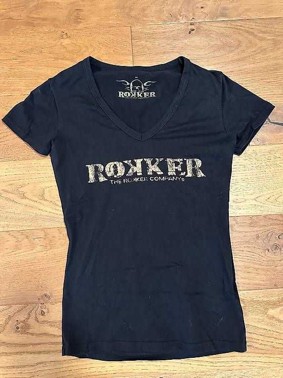 T-shirt: ROKKER T-Shirt Damen – Usato da Jona venduto da Aleks__