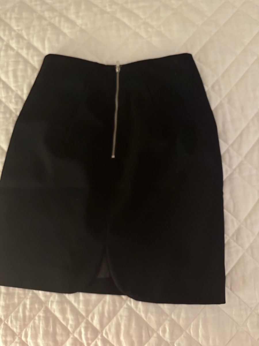 H&M Röcke: Schwarzer Minirock von H&M, Grösse 34 – Neu (gemäss Beschreibung) aus Jona von Prada1969 5