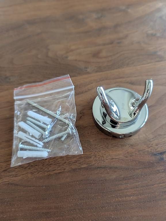 Ferramenta: 2er Haken für Badezimmer oder sonstiges Zimmer – Usato da Rupperswil venduto da funkygianchi