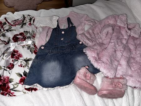 Kleiderpaket Mädchen gr.80/86