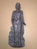 Statue murale de Vierge en fonte