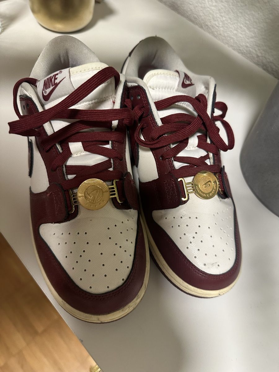 Nike Scarpe da donna: Nike Dunk Low  Schuhe Grösse 40.5 gebraucht – Usato da Reinach BL venduto da Alles_muss_weg00 2
