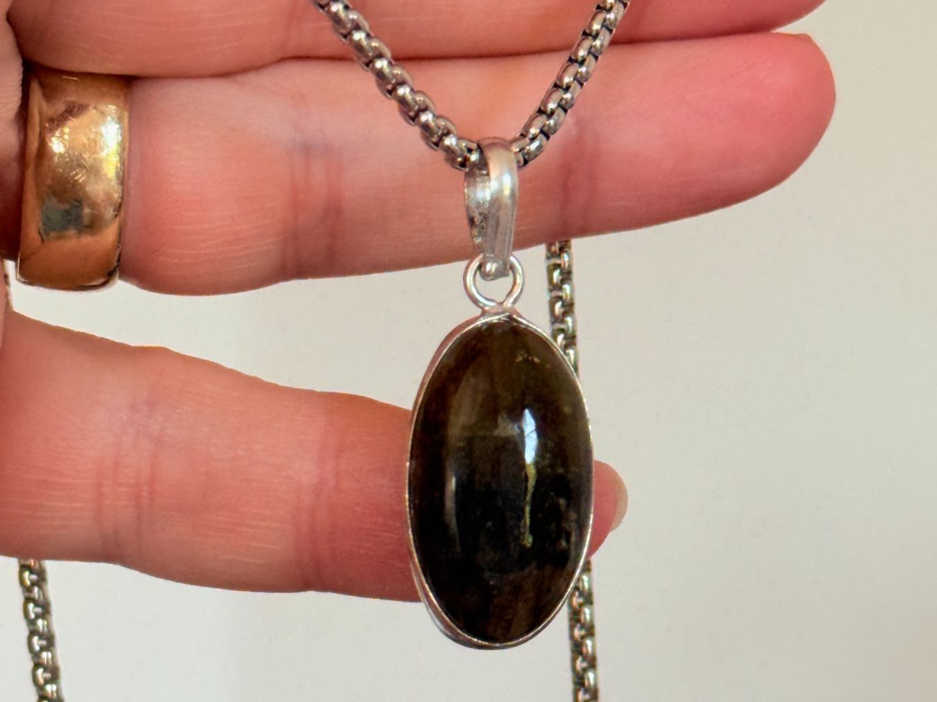 Catenine: Labradorite necklace – Nuovo e nell'imballaggio originale da Genève venduto da AGBERG