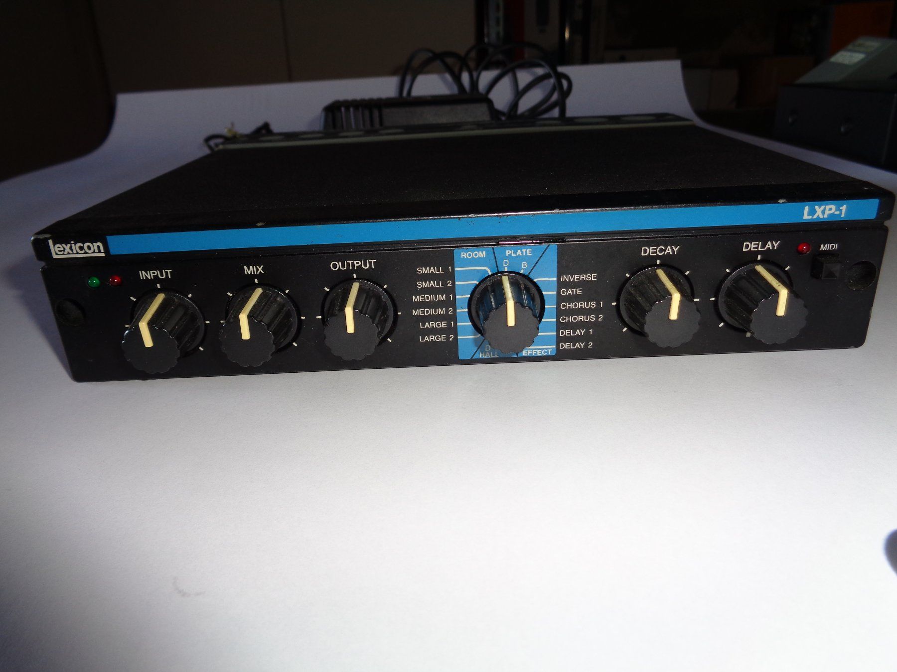 Musikinstrumente: LEXICON-MULTIEFFECT LXP-1 PROCESSOR mit Netzteil – Gebraucht aus Wohlen b. Bern von Saga0 9