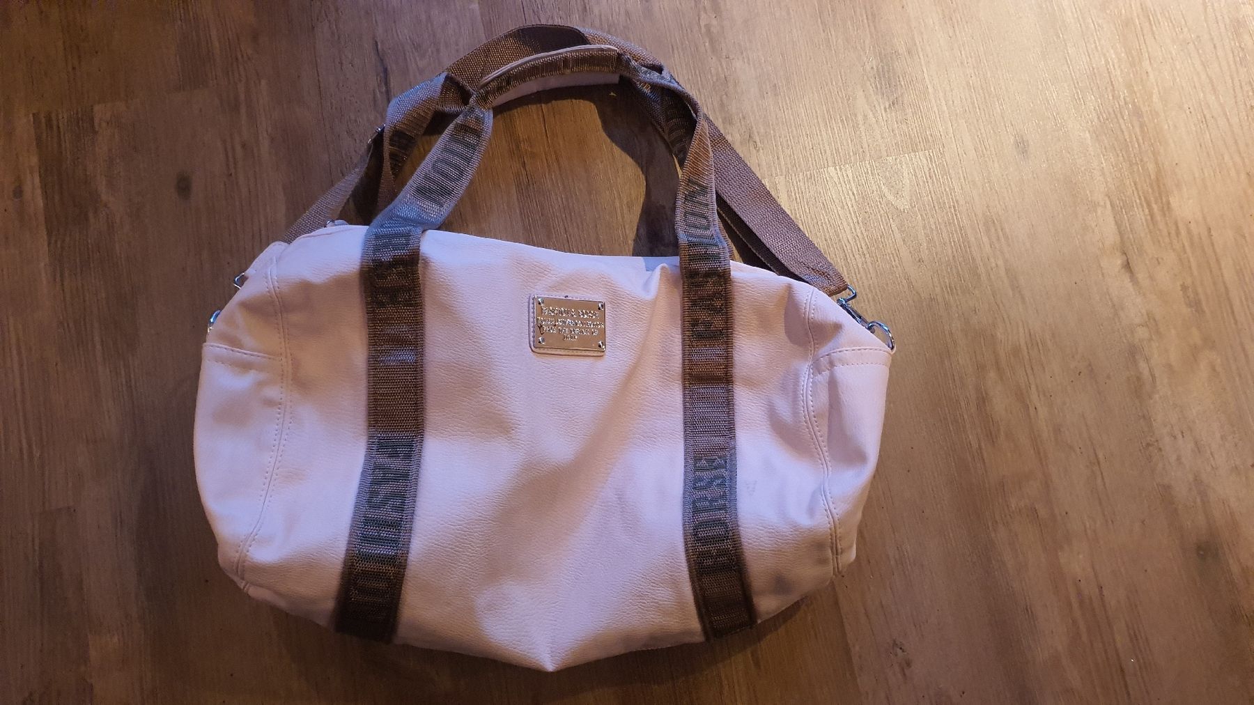Taschen für Damen: Weekender / grosse Tasche – Gebraucht aus Flawil von minggeli83
