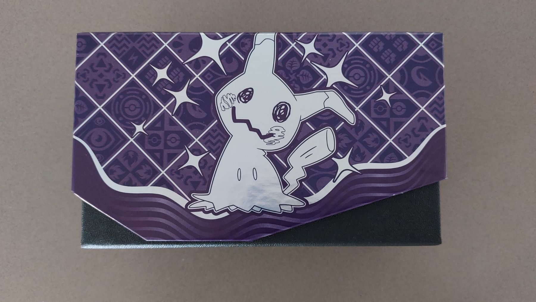 Pokémon Carte collezionabili: Paldean Fates - Mimikyu Etb - empty – Usato da Bellinzona venduto da Pagur