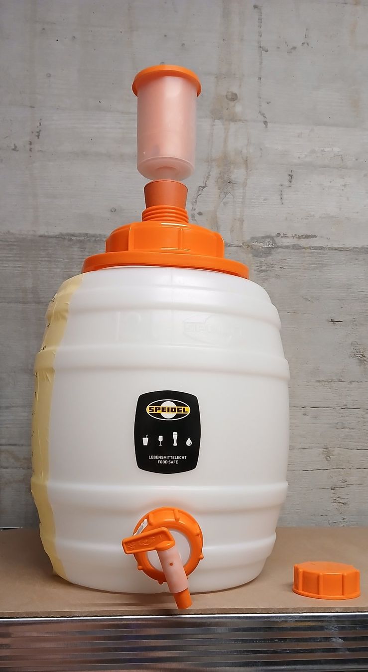 Autres articles pour la maison: Fût à boisson 12 litres – D'occasion à La Place (Ayent) par Tho57