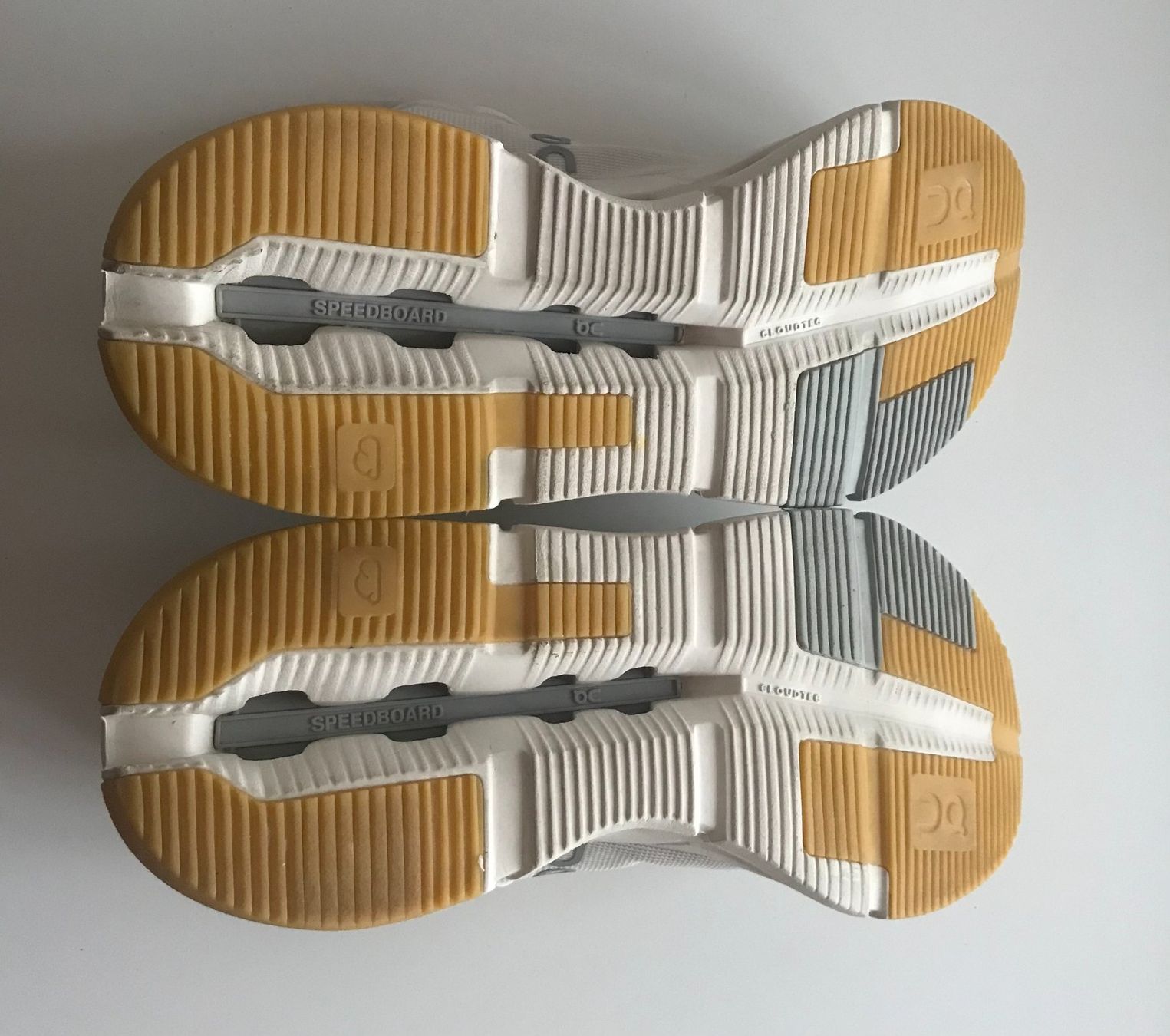 On Herrenschuhe: On Cloudnova Running / Everyday Shoes EU 44 – Gebraucht aus Grand-Lancy von Dr.Lux 1