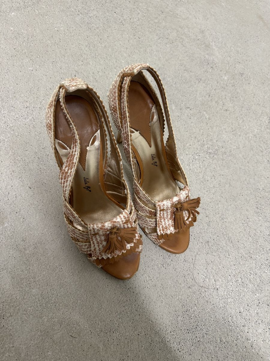 Scarpe da donna: Lelepy Pumps – Usato da Zürich venduto da Chanelle07