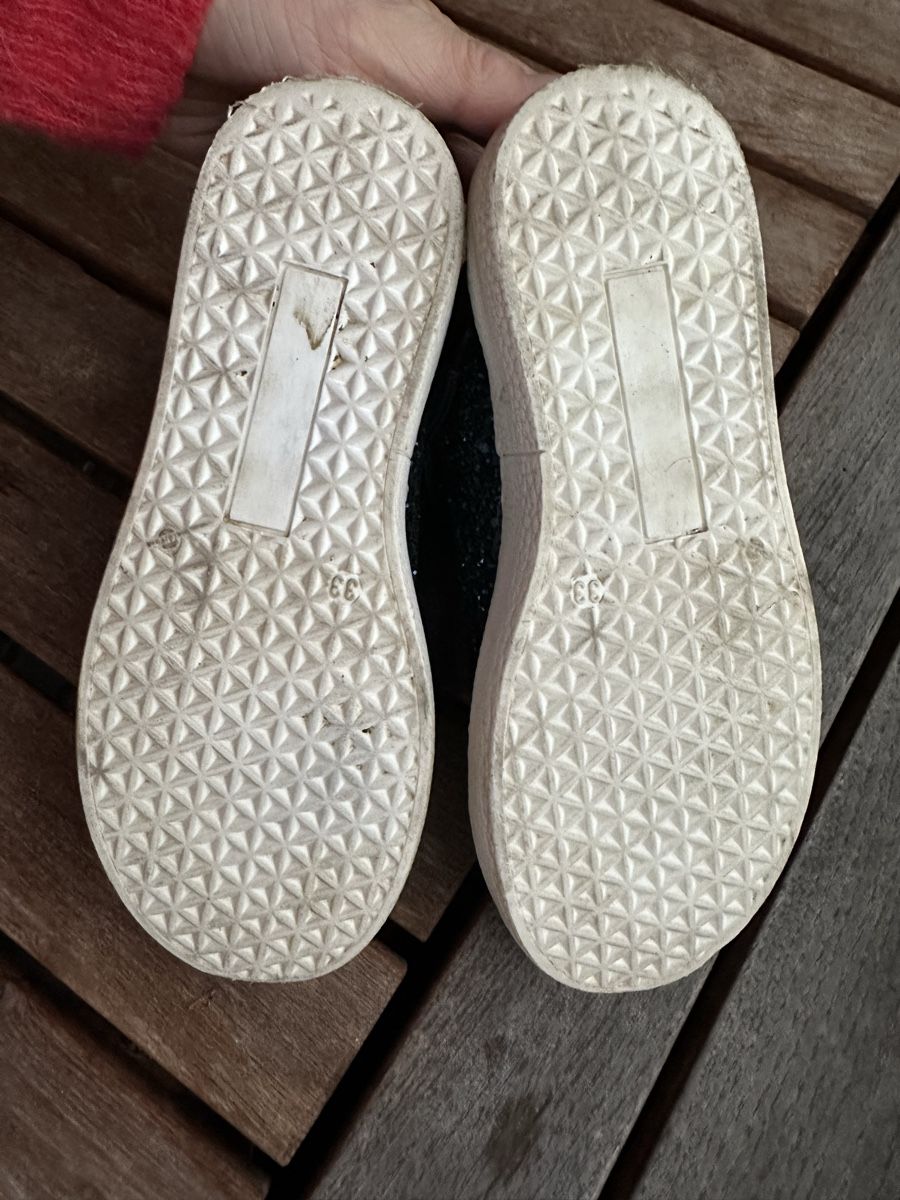 Scarpe per ragazze: Markenschuhe Gr 33 TOP Zustand – Usato da Oberstammheim venduto da credible-girl 4