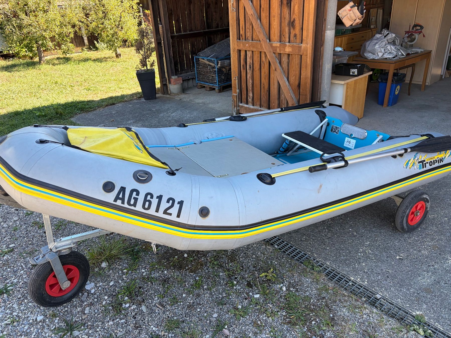 Bombard Barche: Schlauchboot am MFK mit Slipanhänger – Usato da Wittnau venduto da Ricartutti