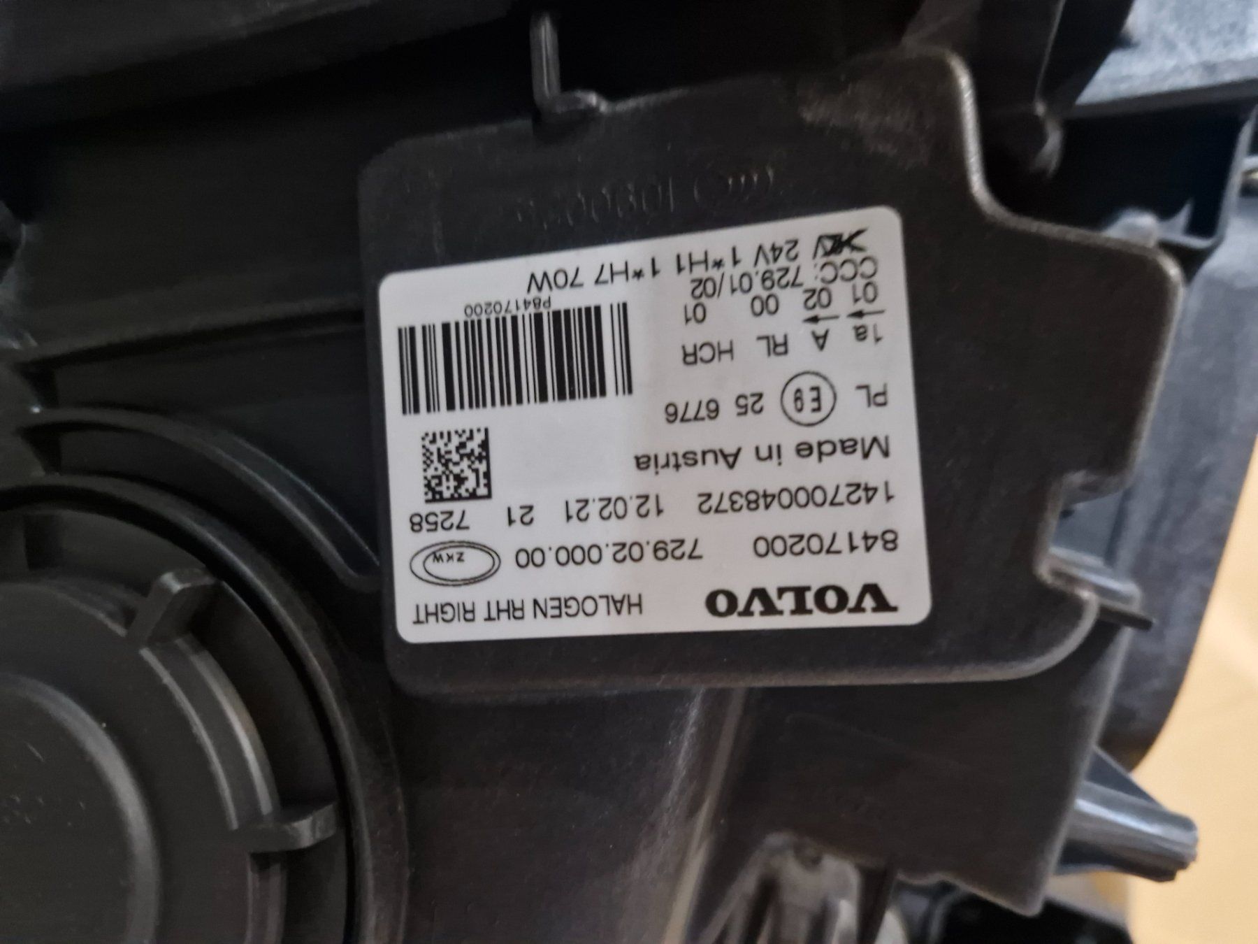Volvo Scheinwerfer: Frontscheinwerfer NEU, LKW Volvo FMX, Jg. 04.2015 – Neu und originalverpackt aus Rikon im Tösstal von Chrico25 2