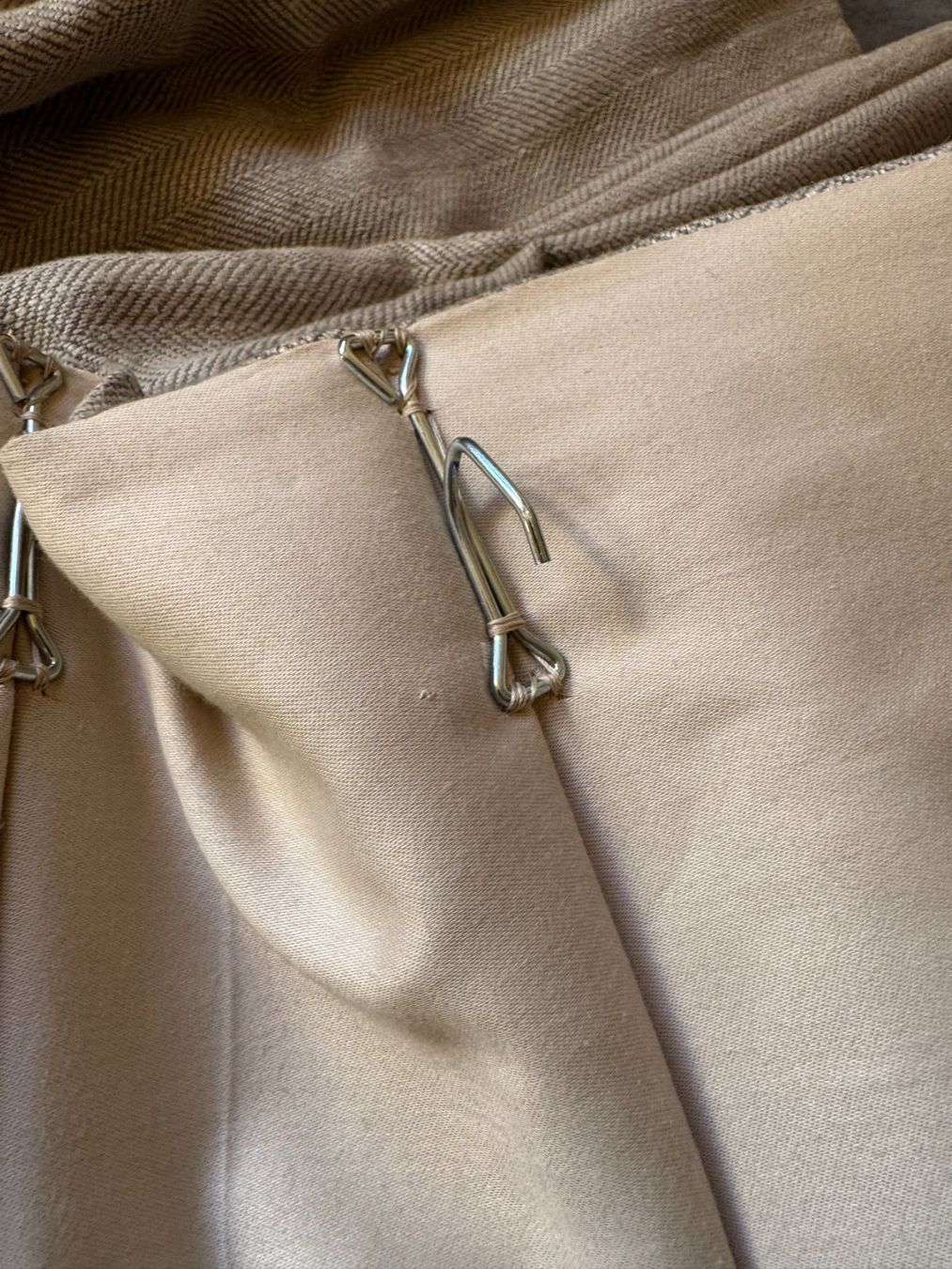 Tende: high-opacity linen curtains – Usato da Oeschseite venduto da -Luxury-On-Line- 8