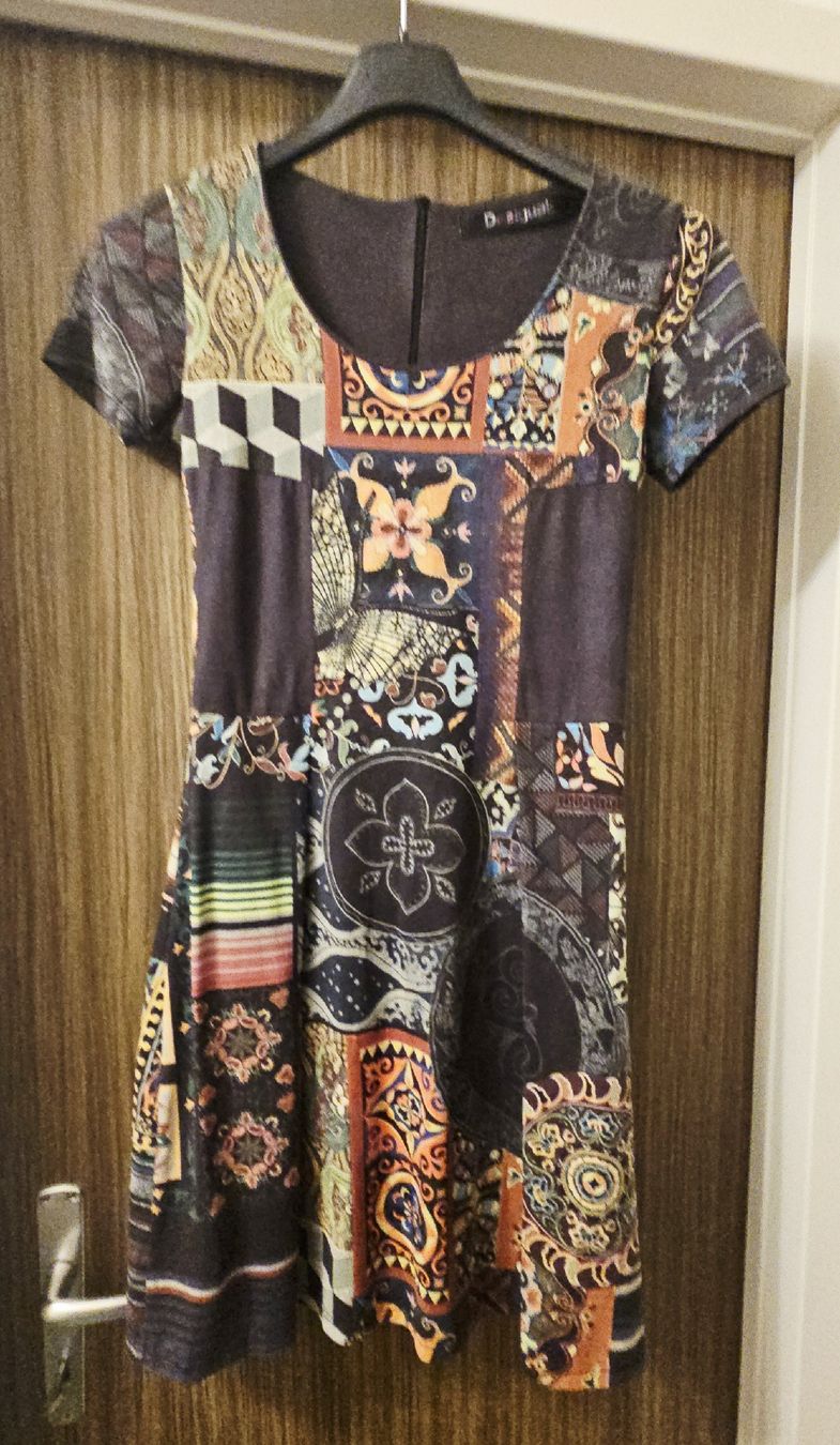 Desigual Vestiti: Desigual Kleid, Gr. S, Patchwork-Design, Top Zustand! – Usato da Horgen venduto da ste_sy7h