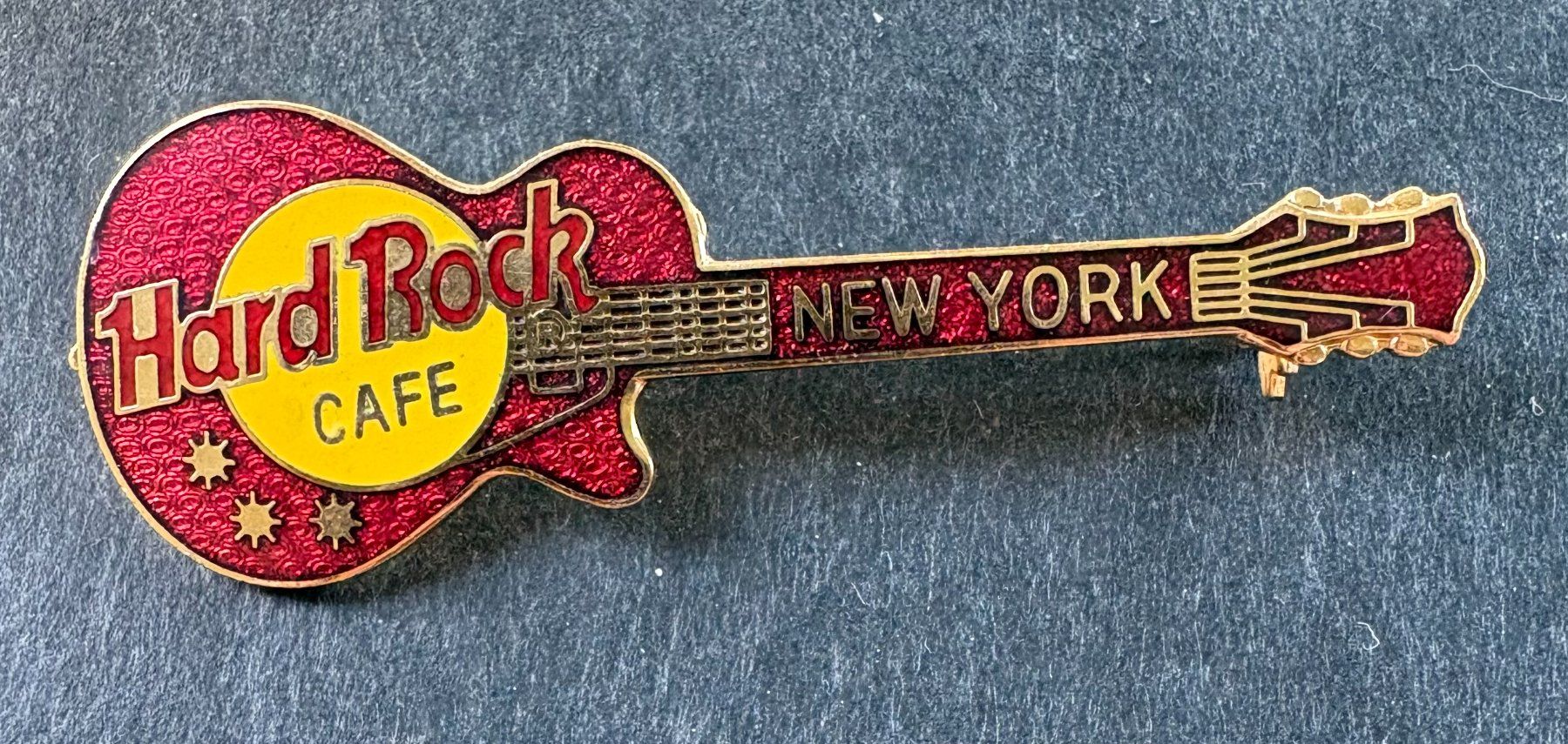 Hard Rock Cafe Placchette & Badge: ANSTECKNADEL HARD ROCK CAFE – Usato da Ostermundigen venduto da wini63