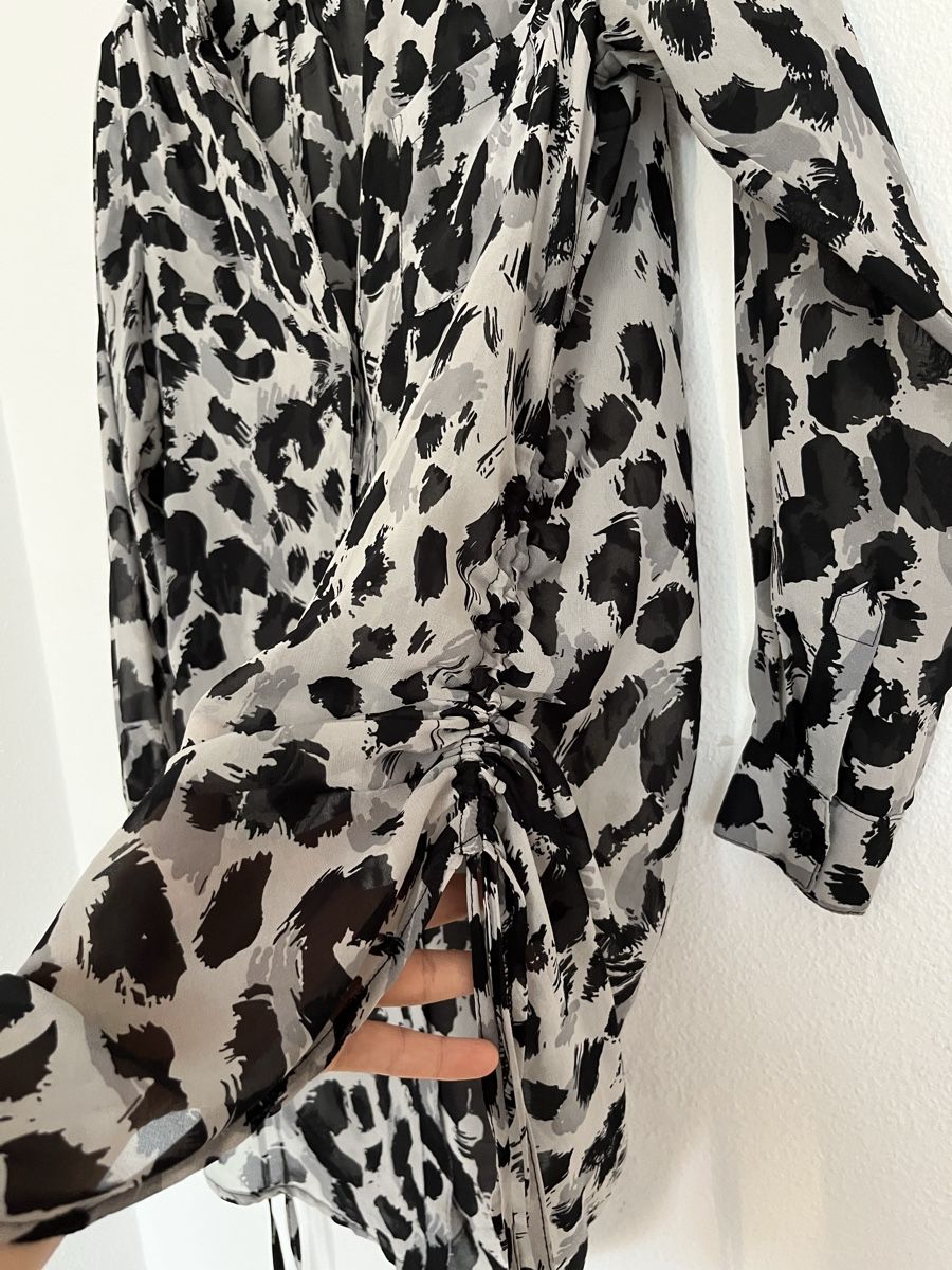 Camicette: DAMENBLUSE LEOPRINT M NEUWERTIG – Usato da Basel venduto da JJ.Elena 2