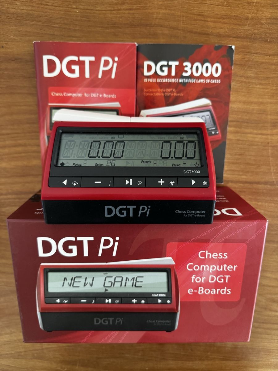 DGT Giochi: DGT Pi Schachcomputer für DGT e-Boards - NEUWERTIG  – Nuovo (secondo la descrizione) da Zürich venduto da Nobs1 8