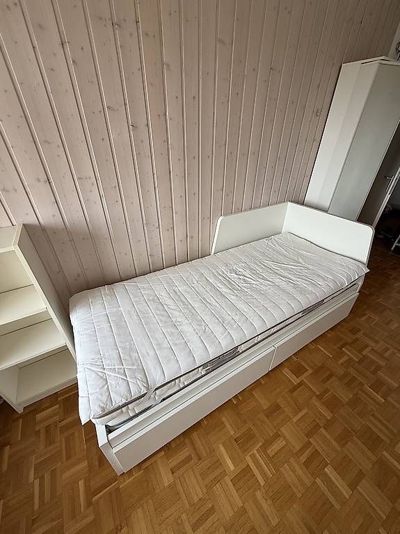 Letti: Lit ikea flekke avec matelas – Usato da Tolochenaz venduto da cla_8q85