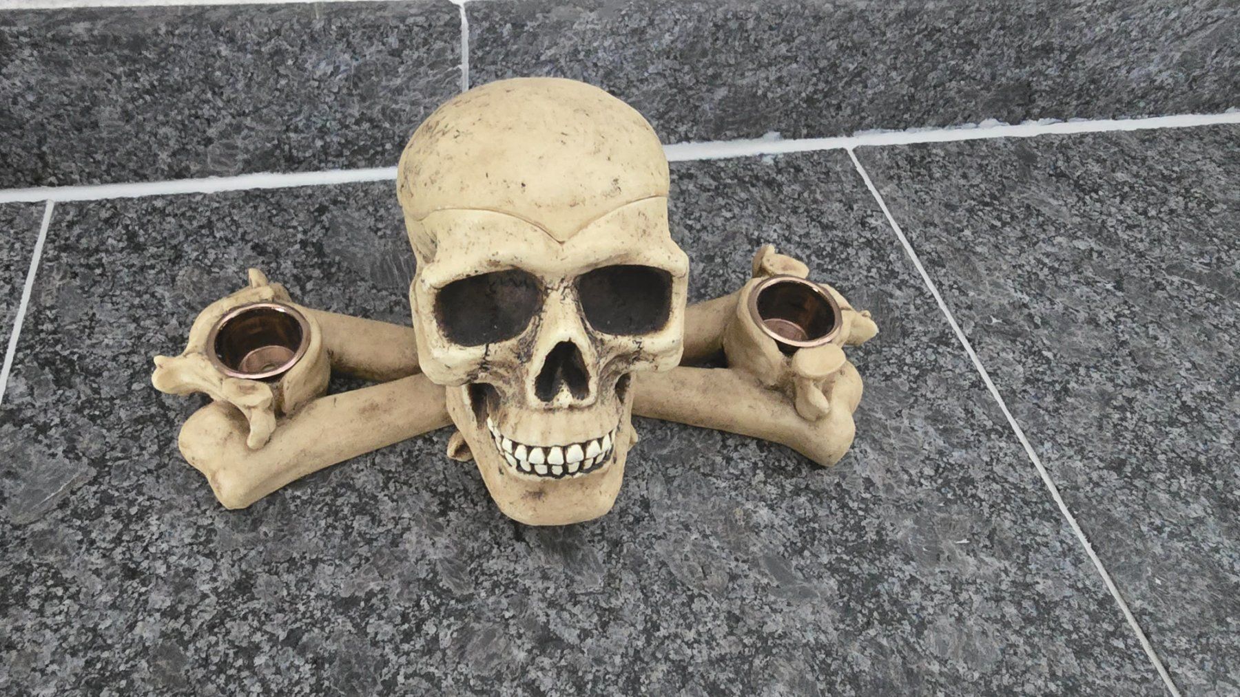 Portacandele: Totenkopf Kerzenhalter 💀 – Usato da Opfikon venduto da rockqueen666