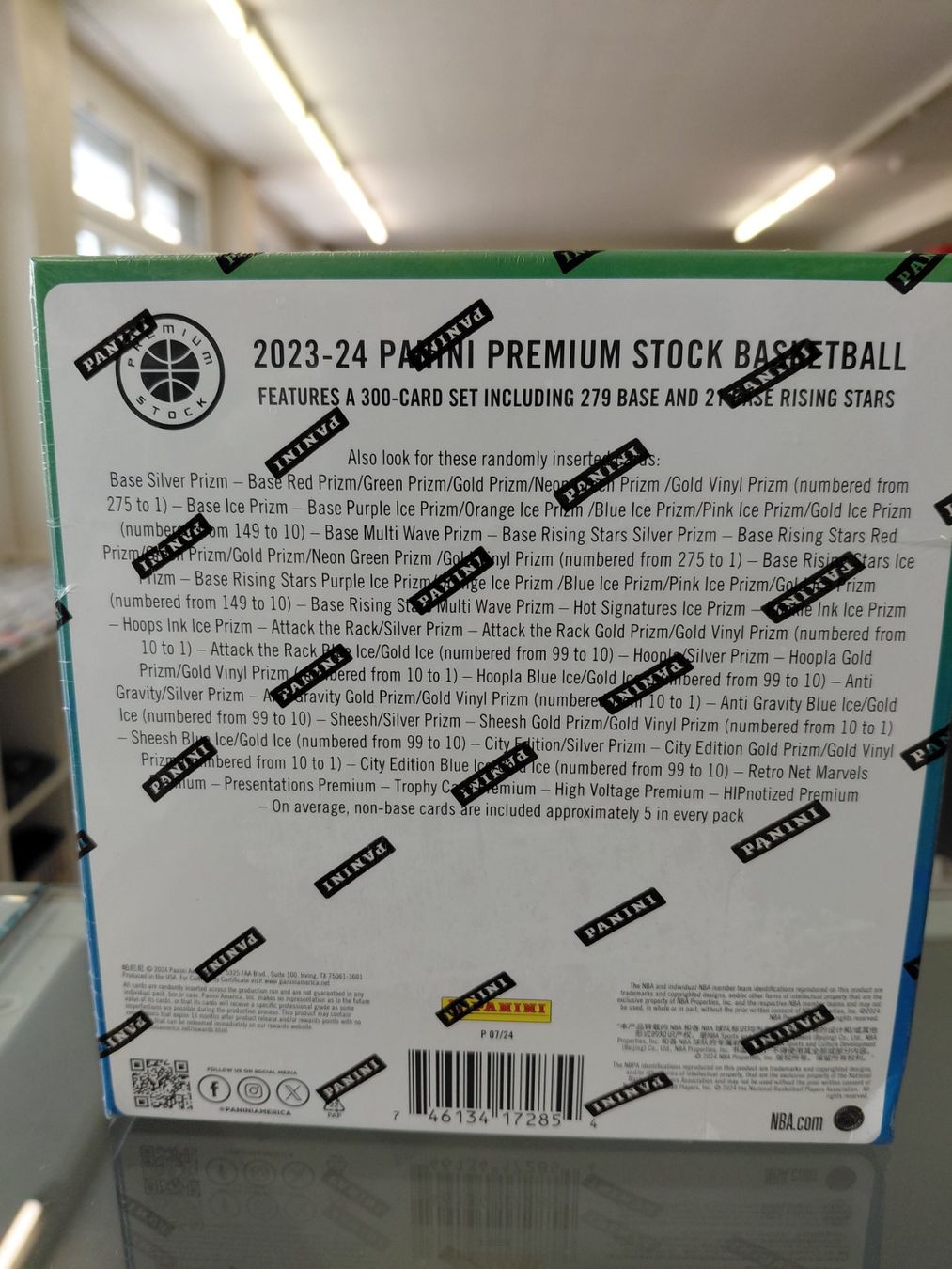 Nba Carte collezionabili: 2023/24 NBA Premium Stock Mega Box – Nuovo e nell'imballaggio originale da Uezwil venduto da -Retrogames- 1