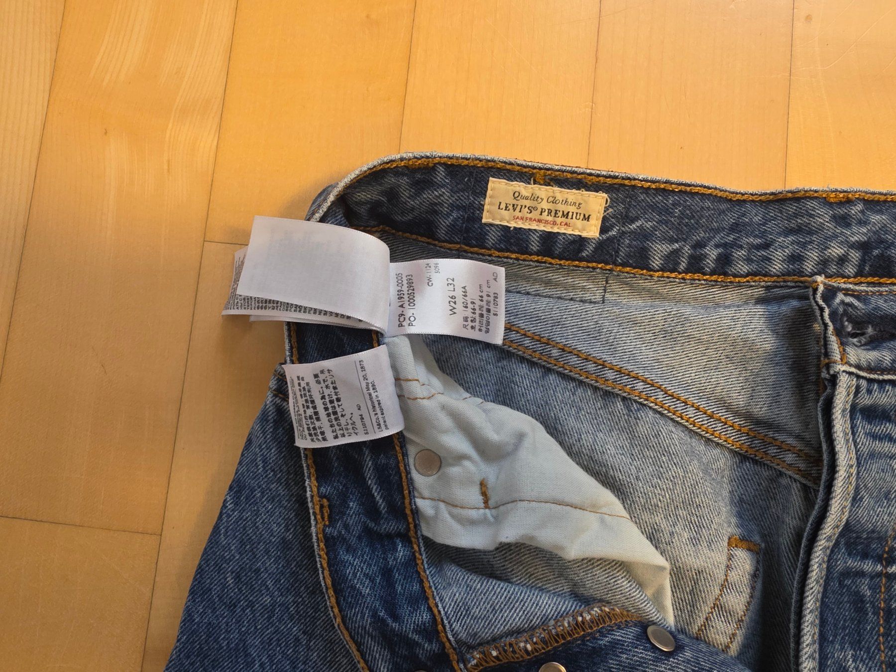 Levi's Jeans: Levi's 501 Jeans 90's – Gebraucht aus Salmsach von Widmer7 1